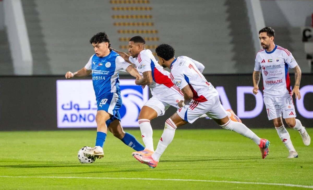 Shabab Al-Ahli Returns to Top After Beating Kalba