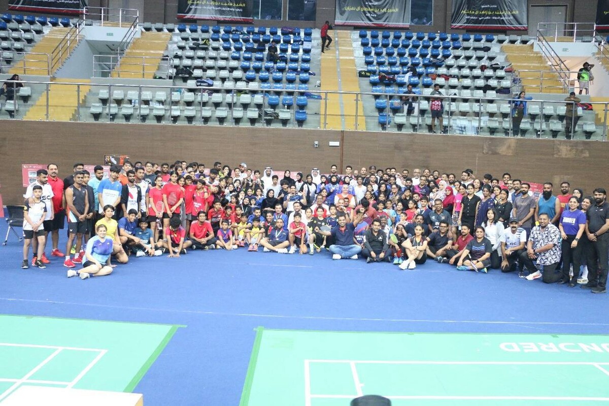 396 игроков отмечают Всемирный день бадминтона в Эмиратах