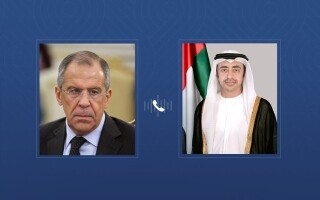 Sheikh Abdullah Discusses Regional Developments with Russia's Lavrov