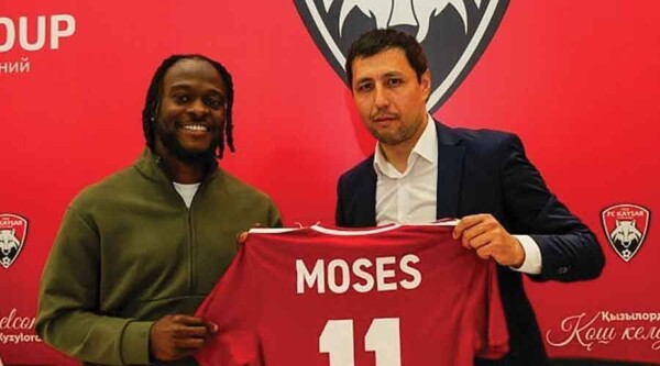 Victor Moses Signs New Contract After Premier League Win