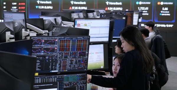 Mixed Performance in Asia-Pacific Markets Amid Geopolitical Tensions