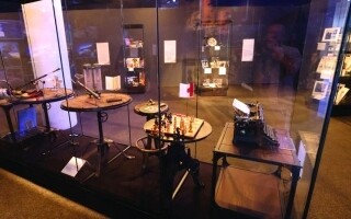 Sherlock Holmes Exhibition Unveils Mystery Adventures