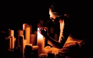 阿布扎比举办新展览《夜莺之歌》