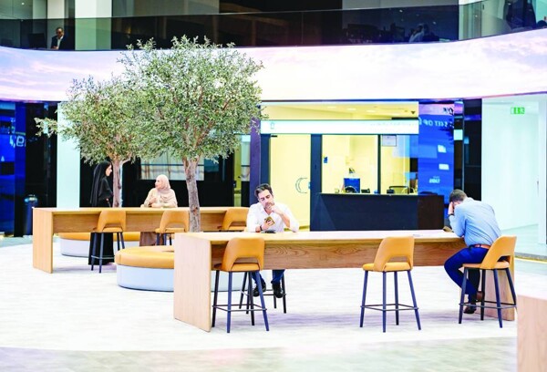 Эксперты советуют инвесторам ОАЭ использовать падение рынка