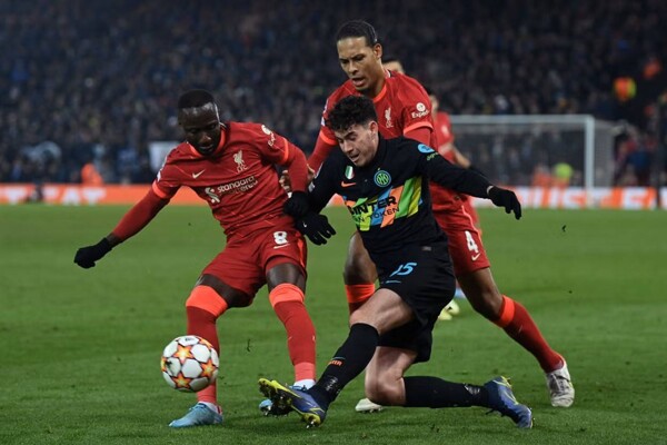 Яркий матч Лиги чемпионов ожидает болельщиков сегодня вечером