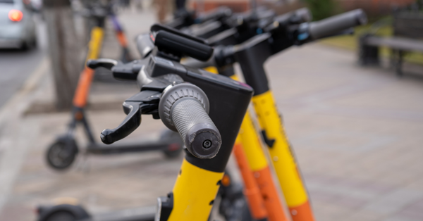 Dubai Introduces Safety Rules for E‑Scooters on Public Transport