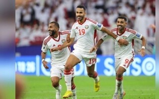 Футбольная команда ОАЭ потрясла Катар с победой 3-1