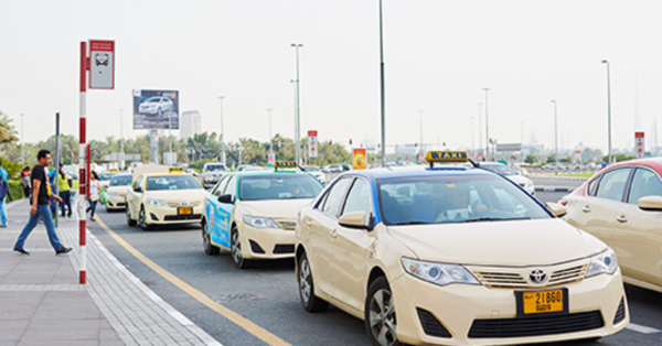 ДТУ Дубая объявило о новых тарифах на онлайн-заказ такси