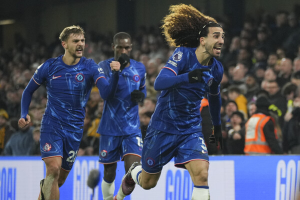 Chelsea Achieves First Win in the English League