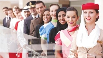 Затраты Emirates Airlines на персонал составили 121 миллиард дирхамов за последнее десятилетие