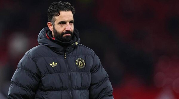 Manchester United Fires Head Coach