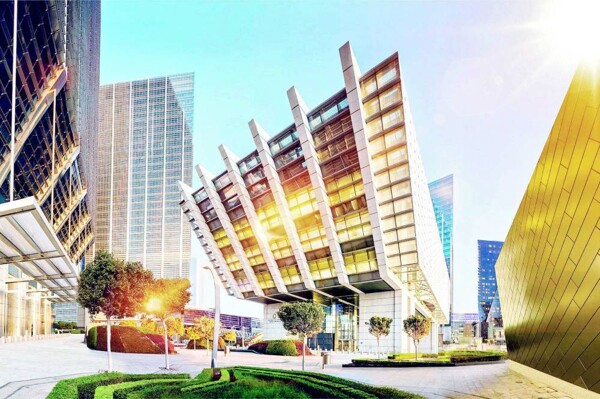 US Bank Advises Buying UAE Bank Stocks