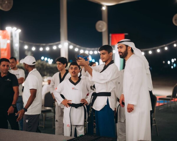 Совет Шарджи участвует в праздновании 54-го Дня ОАЭ