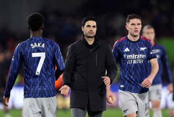 Arsenal drops points in title race after Brentford draw