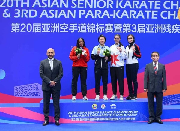 Фатима Хусейн завоевала серебряную медаль на чемпионате по каратэ