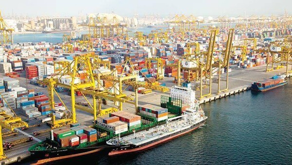 UAE Surpass Hong Kong in Race for Trading Hub Status