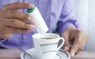 Сахарозаменители: польза и риски для здоровья