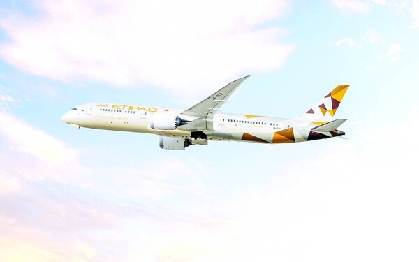 Etihad Launches Service to Dhaka