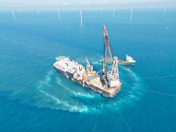Сильный спрос на акции NMDC Energy