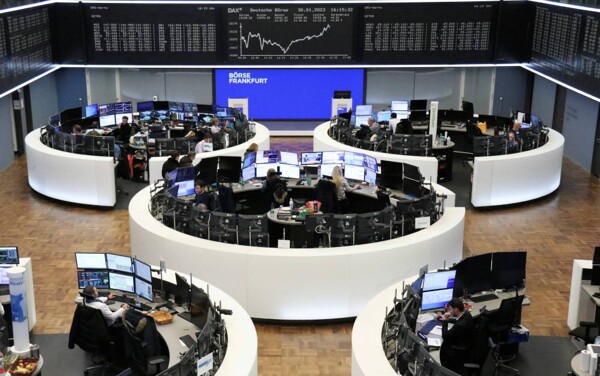 European Stocks Tumble Amid Rising Oil Prices
