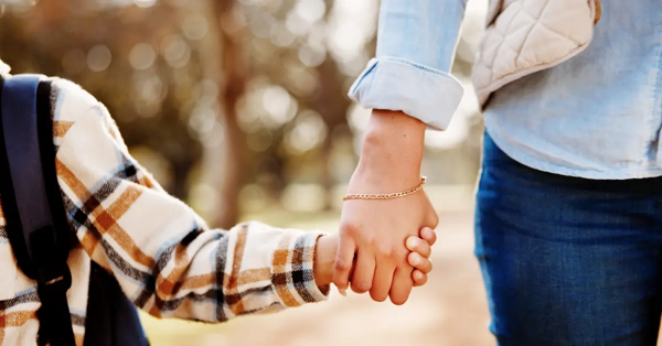 Sharjah Police Reunites Mother with Son After 12-Year Separation