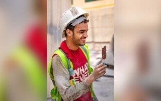 Общественная инициатива Дубая распределяет 1 миллион напитков