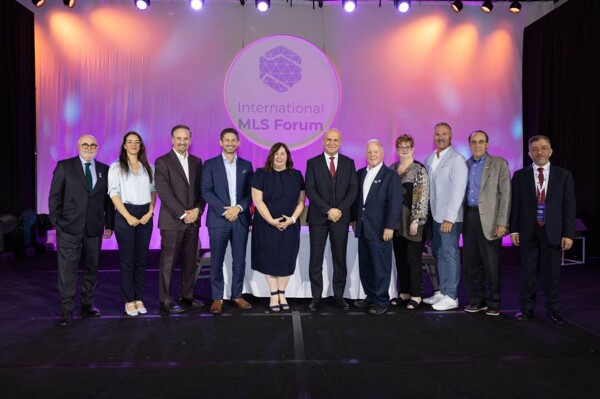 Abu Dhabi Showcases Real Estate Achievements at International Conference in Toronto