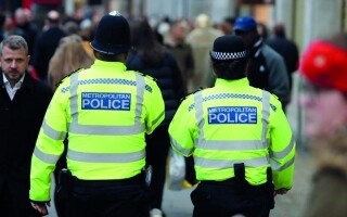 Отчет раскрывает институциональный расизм в лондонской полиции