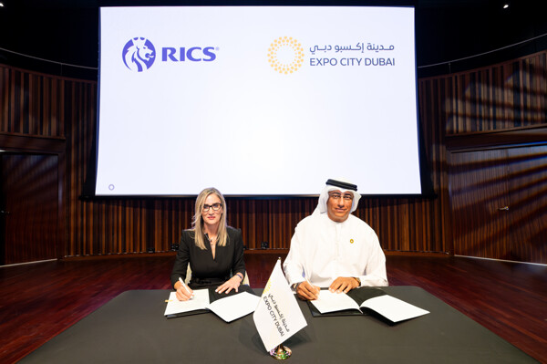 A New Strategy to Reduce Emissions in Dubai