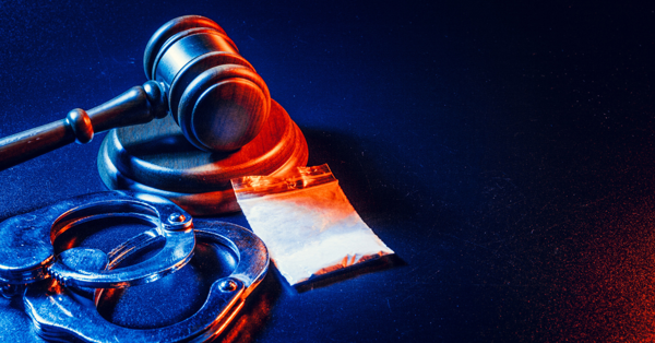 В Дубае водитель осужден за вождение в состоянии наркотического опьянения