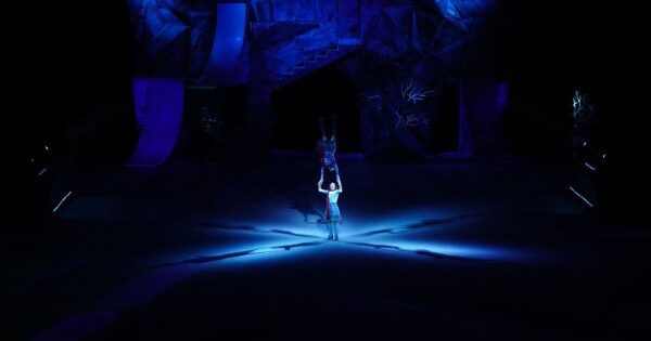 Cirque du Soleil CRYSTAL завораживает зрителей в Абу-Даби