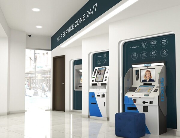 Emirates Banks Expand Electronic Services