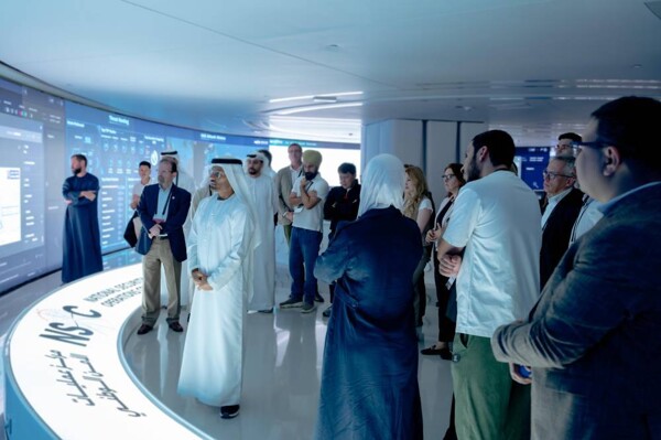 阿联酋公布全球AI培训师名单