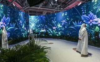 Парк искусственного интеллекта демонстрирует работы покойных арабских медиапионеров на Саммите арабских СМИ 2024 года