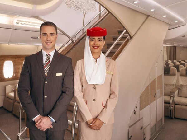 Emirates Airlines нанимает 5000 бортпроводников в Дубае