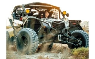 Эмиратская гонщица Нора Аль-Джассаси готова представить страну на ралли в Дубае