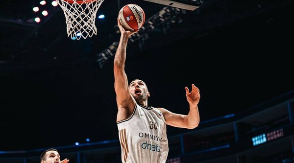 Дубайская баскетбольная команда одержала победу в АBA