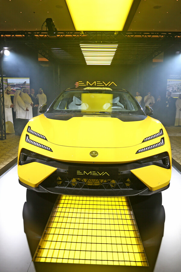 Adamas Motor запускает новые автомобили Lotus в ОАЭ