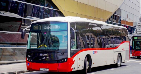 RTA представляет два новых публичных круглых маршрута автобусов в Дубае