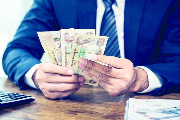 Тенденции зарплат в ОАЭ