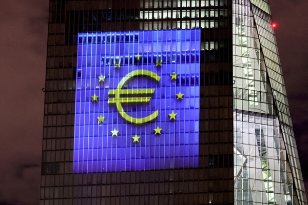 Eurozone Economy Grows by 0.4% in Q3