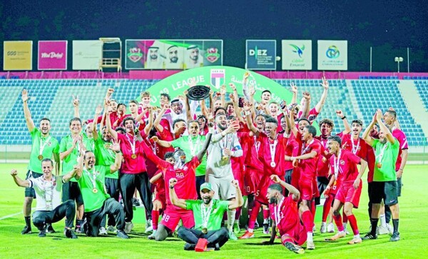 Shabab Al Ahli побеждает в турнире U19 League Title с доминирующей победой
