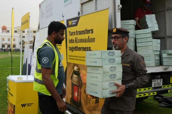 Dubai Launches 'Bus of Goodness' in Ramadan