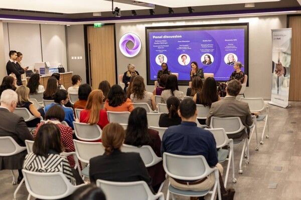 Report on Women's Representation in UAE Financial Sector Leadership