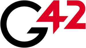 GI42 Сотрудничает для Стандартов ИИ