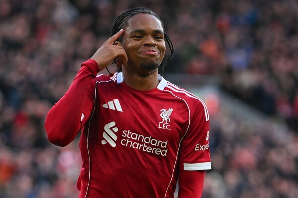 Slot Doubts Ngomoa Will Play Against PSG