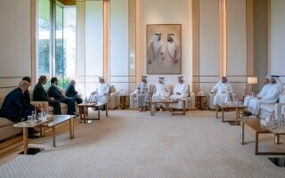 Dubai Meeting: Discussing Investments and Tourism