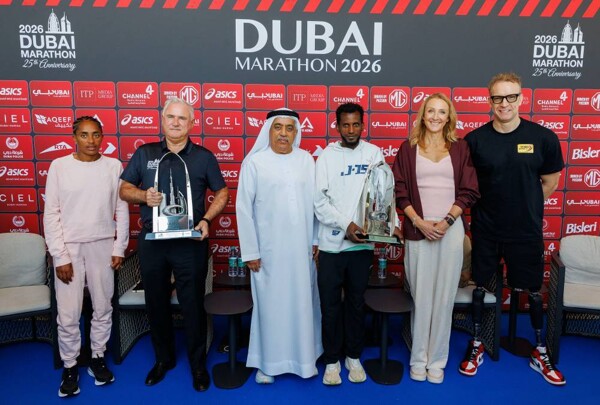 Maratón de Dubái bate récord de participación