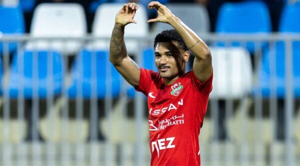 «Аль-Ахли» лидирует после победы над «Дба»