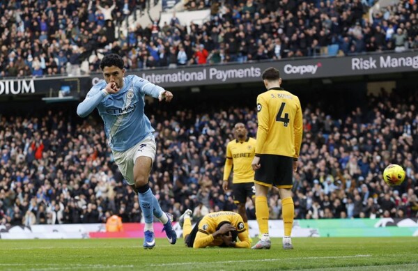 Guardiola benches Haaland ahead of Arsenal clash